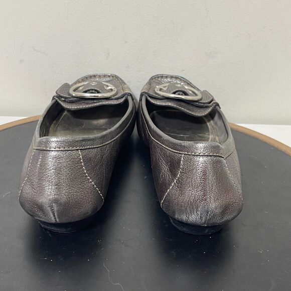 Coach Shoes Loafer Woman’s size 9.5 M Karly Leather Gold Buckle Heel Flats‎ - Picture 9 of 14